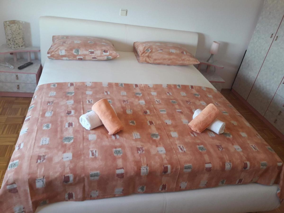 Apartmani Mila Podstrana Buitenkant foto