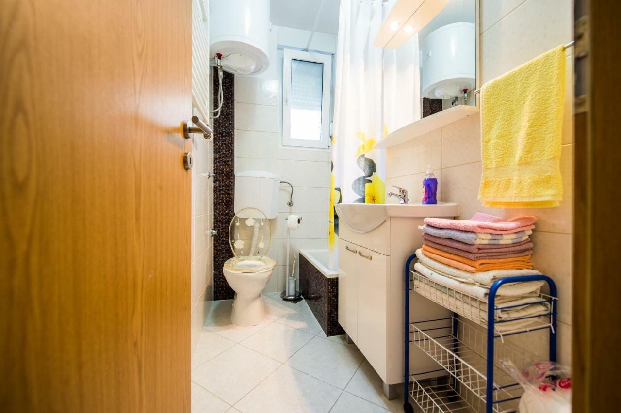 Apartmani Mila Podstrana Buitenkant foto