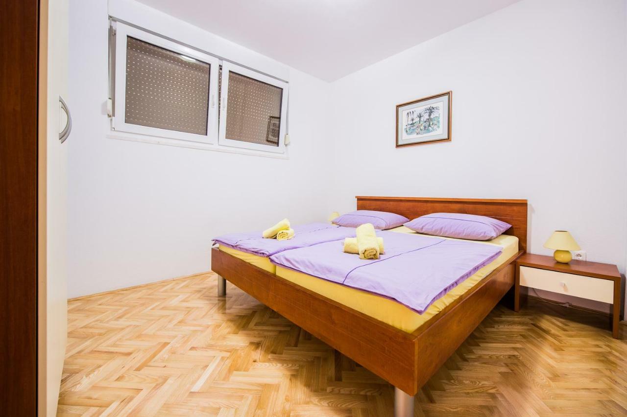 Apartmani Mila Podstrana Buitenkant foto
