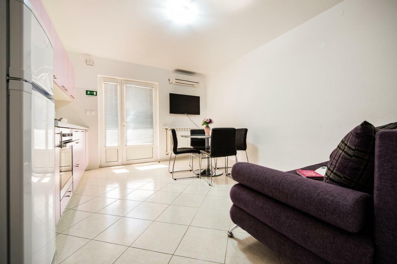 Apartmani Mila Podstrana Buitenkant foto